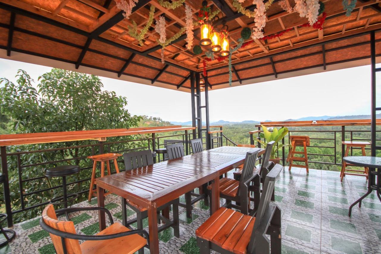 Happy Mountain Airport Resort Nai Yang-stranden Eksteriør billede