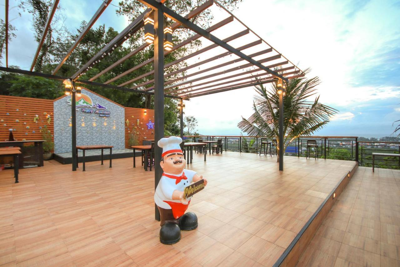 Happy Mountain Airport Resort Nai Yang-stranden Eksteriør billede